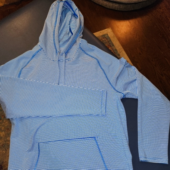 RHONE Other - Mens Large Rhone Striped Lightweight Pullover Hoodie